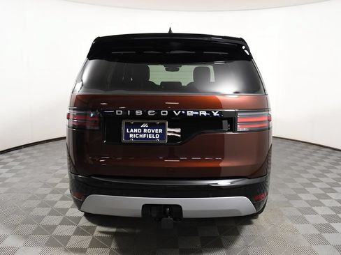 Certified 2026 Land Rover Discovery Limited Edition AWD/4WD image 5