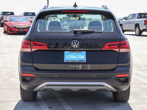 Used 2022 Volkswagen Taos S w/ IQ Drive S Package image 5