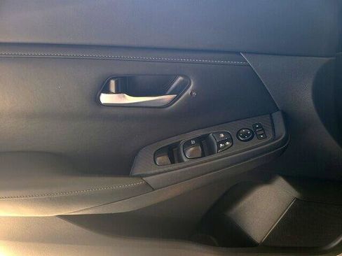 Used 2021 Nissan Sentra SV image 23