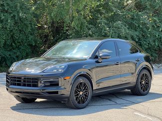 Certified 2024 Porsche Cayenne Coupe AWD/4WD video 1