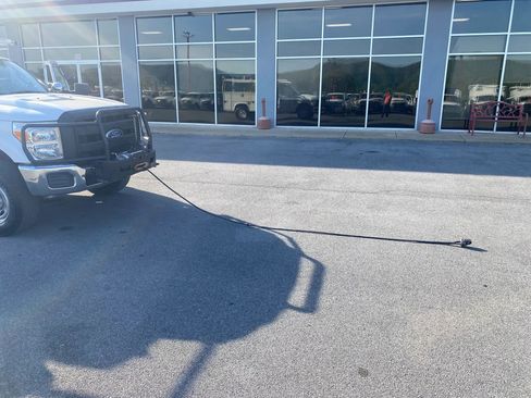 Used 2015 Ford F350 XL image 32