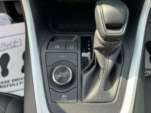 Used 2024 Toyota RAV4 XLE image 15