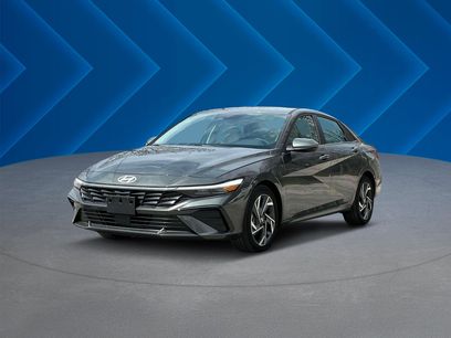 New 2025 Hyundai Elantra Limited