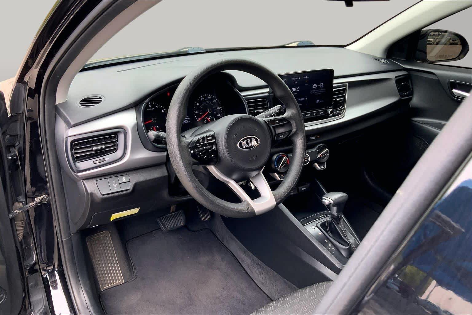 Used 2021 Kia Rio LX FWD image 18