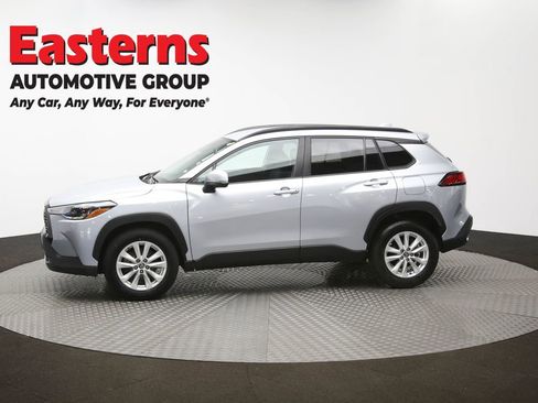 Used 2024 Toyota Corolla Cross LE FWD image 58