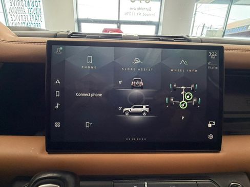 Used 2024 Land Rover Defender 110 X AWD/4WD image 55