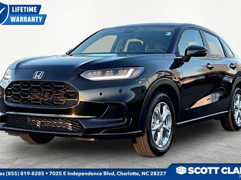 Used 2025 Honda HR-V LX image 3