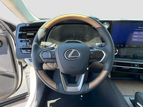 New 2026 Lexus RX 350 FWD image 41