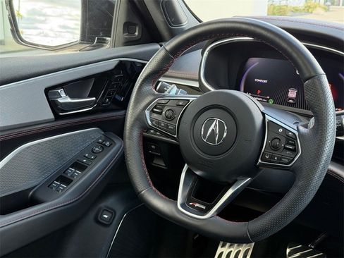 Used 2022 Acura MDX A-Spec image 13