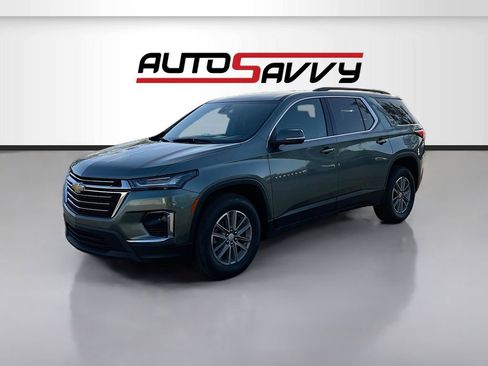 Used 2023 Chevrolet Traverse LT FWD image 3