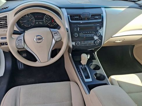 Used 2015 Nissan Altima 2.5 S FWD image 11