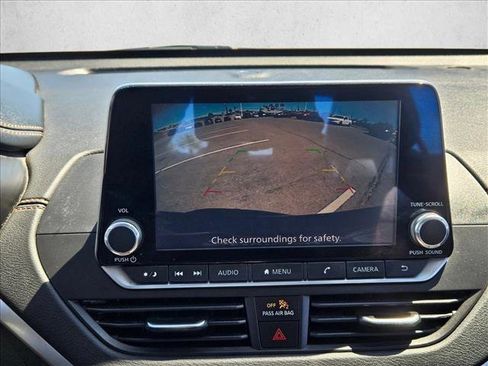 Used 2020 Nissan Altima 2.5 SR image 13