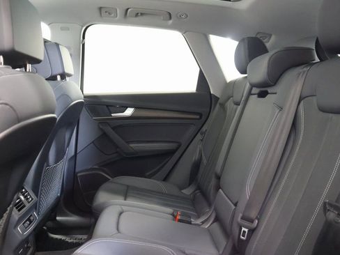 Used 2024 Audi Q5 2.0T Premium Plus w/ Premium Plus Package image 27