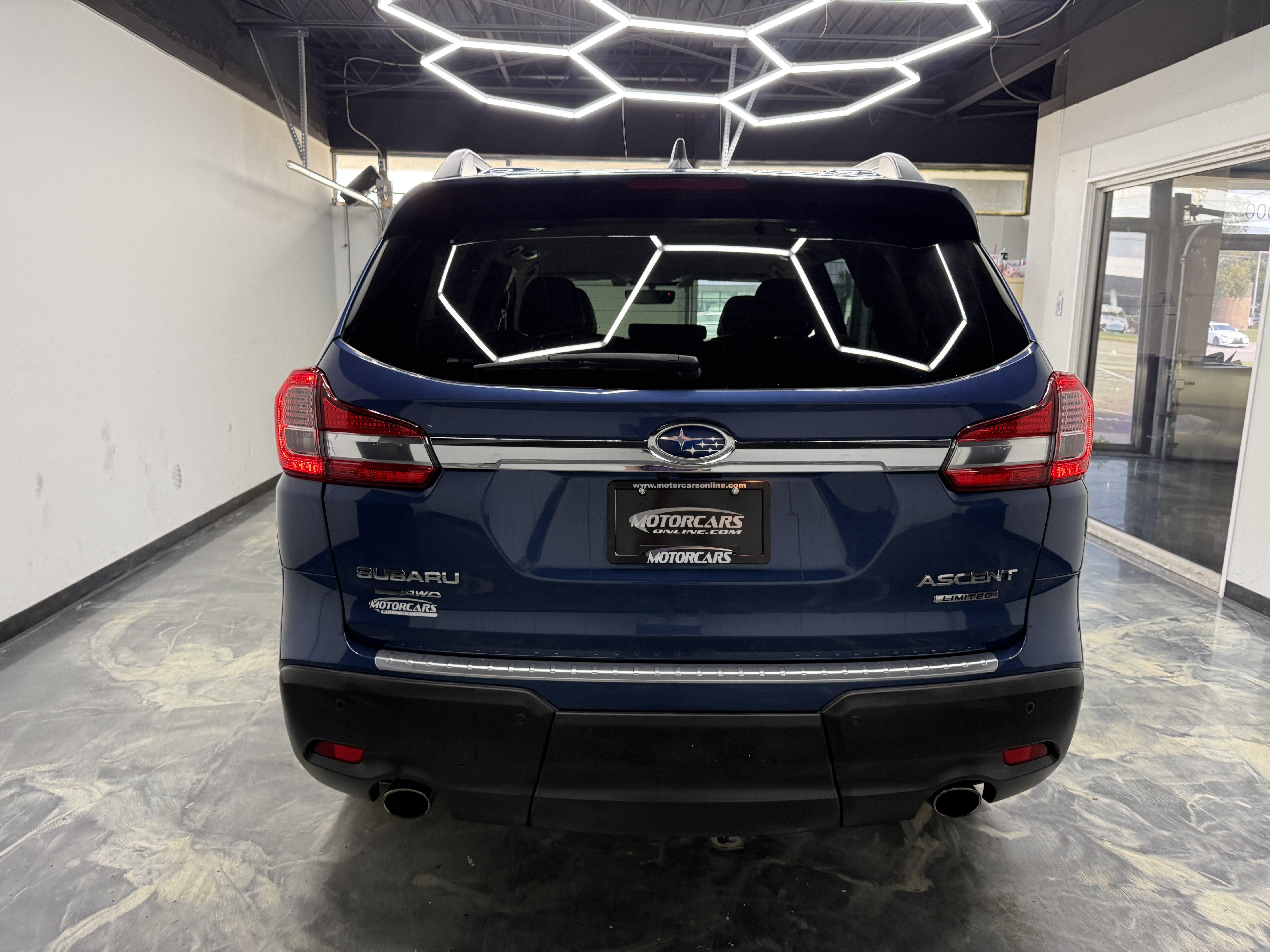 Used 2020 Subaru Ascent Limited w/ Popular Package #4 AWD/4WD image 4