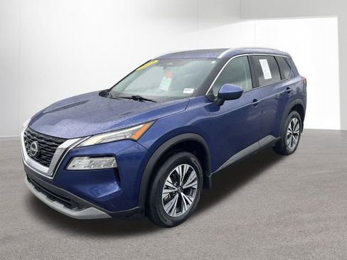 Certified 2023 Nissan Rogue SV w/ SV Premium B Package AWD/4WD image 3