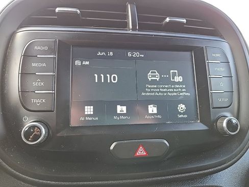 Used 2021 Kia Soul LX FWD image 17