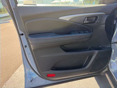 Used 2023 Honda Passport TrailSport image 10