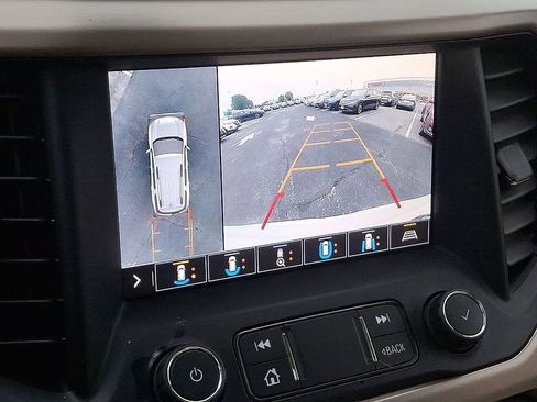Used 2020 GMC Acadia Denali w/ Technology Package image 19