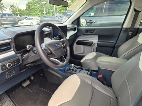Used 2025 Ford Maverick XLT w/ XLT Luxury Package AWD/4WD image 6