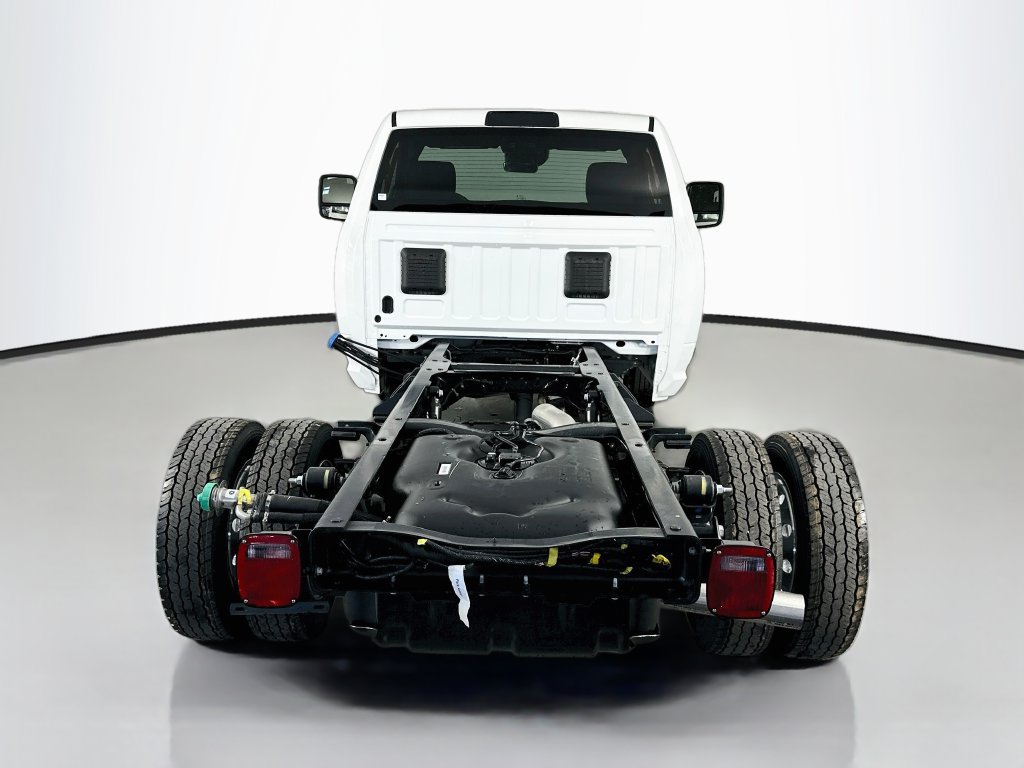 New 2027 RAM 4500 Tradesman w/ Chrome Appearance Group AWD/4WD image 6