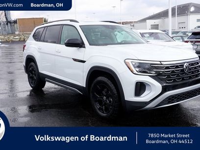 New 2026 Volkswagen Atlas Peak Edition