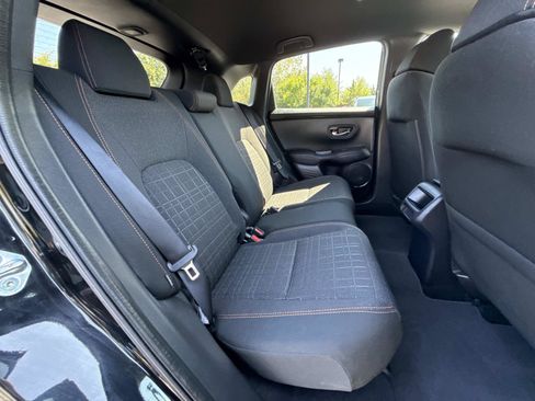 Used 2024 Honda HR-V Sport image 15