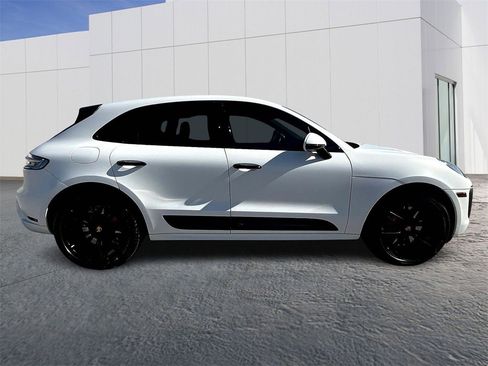 Used 2023 Porsche Macan GTS image 8