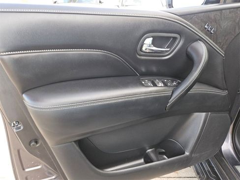 Used 2024 INFINITI QX80 Luxe image 13