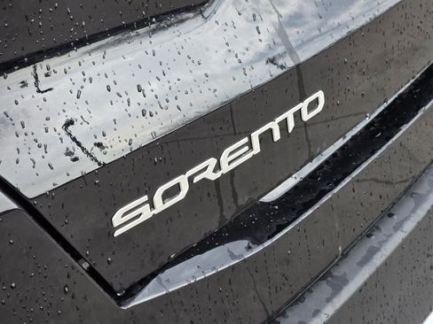 New 2026 Kia Sorento LX FWD image 7