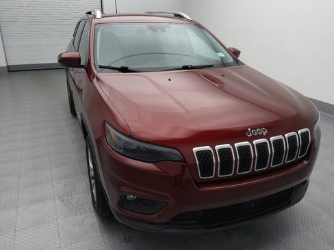 Used 2021 Jeep Cherokee Latitude Lux w/ Comfort/Convenience Group image 14