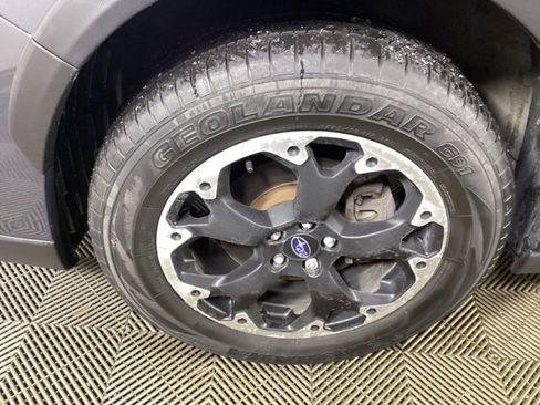 Used 2021 Subaru Crosstrek 2.0i Premium w/ Moonroof Package image 9