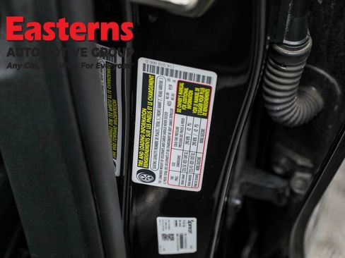 Used 2023 Volkswagen ID.4 Pro S image 31