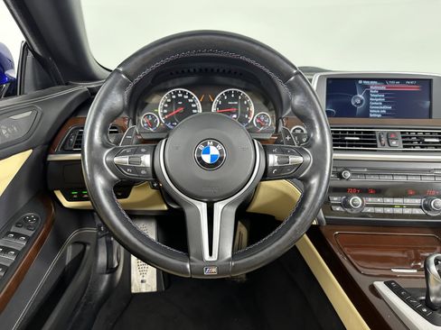 Used 2015 BMW M6 Convertible image 23