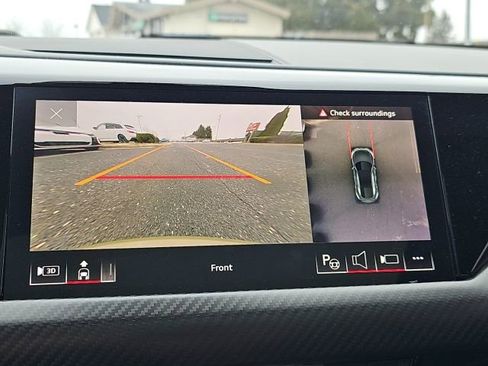 Used 2023 Audi e-tron GT Prestige w/ Prestige Package image 9