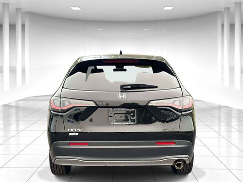 Certified 2025 Honda HR-V Sport image 5