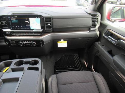 New 2026 Chevrolet Silverado 1500 LT w/ All Star Edition Plus image 17