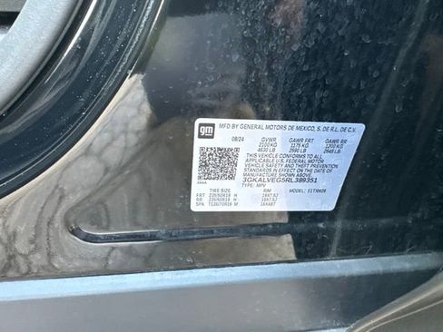Used 2024 GMC Terrain SLT w/ Elevation Edition AWD/4WD image 32