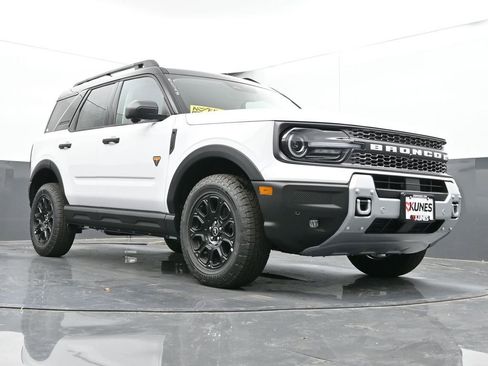 New 2025 Ford Bronco Sport Badlands w/ Badlands Tech Package image 34