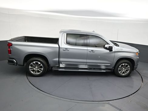 Used 2024 Chevrolet Silverado 1500 High Country RWD image 17