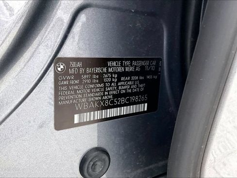 Used 2011 BMW ActiveHybrid 7 Li RWD image 36