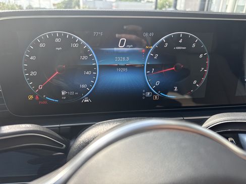Certified 2023 Mercedes-Benz GLE 350 4MATIC image 9