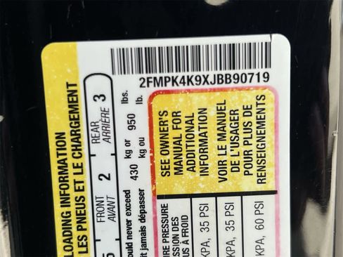 Used 2018 Ford Edge Titanium w/ Canadian Touring Package image 36