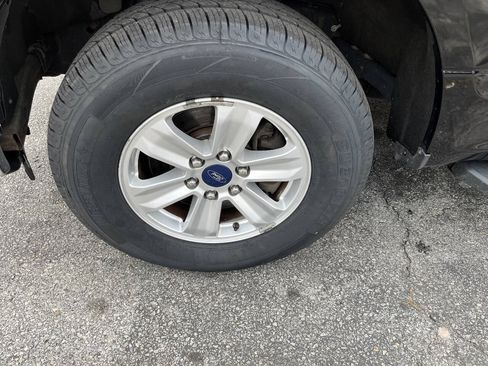 Used 2016 Ford F150 XLT w/ Equipment Group 301A Mid AWD/4WD image 19