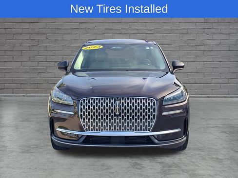 Used 2023 Lincoln Corsair FWD image 2