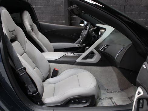 Used 2019 Chevrolet Corvette Grand Sport RWD image 45
