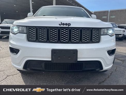 Used 2021 Jeep Grand Cherokee Laredo X image 6