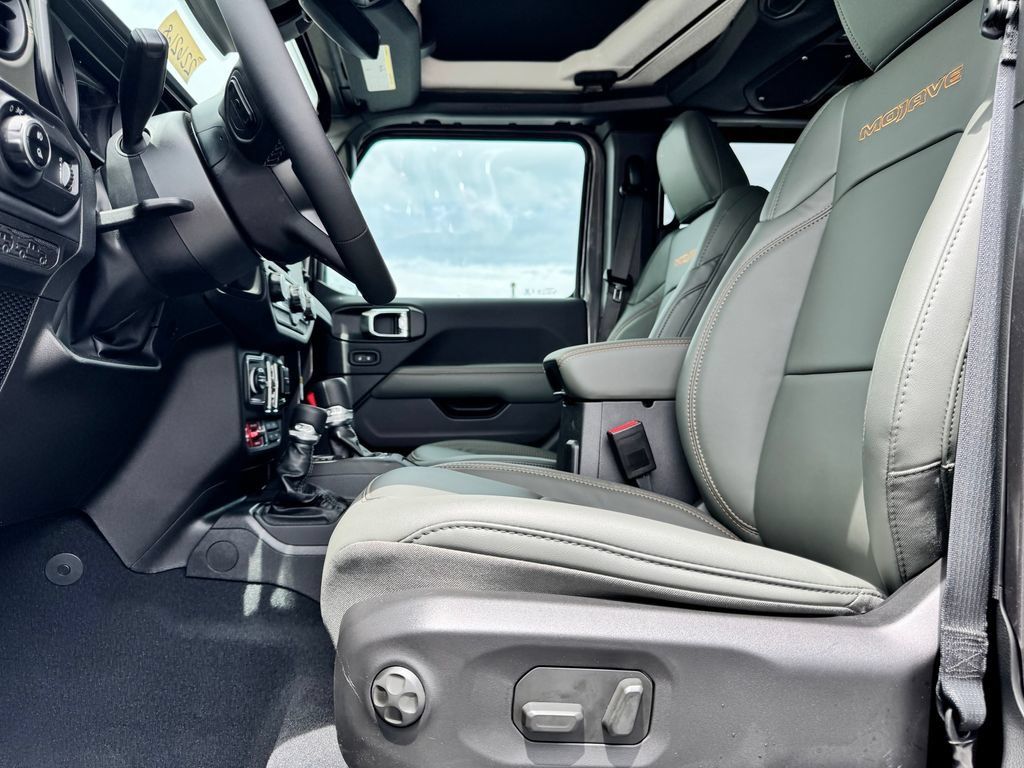 New 2026 Jeep Gladiator Mojave AWD/4WD image 15