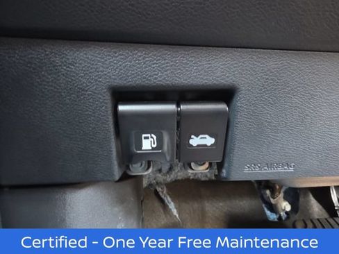 Certified 2025 Nissan Versa SV w/ Trunk Package FWD image 10