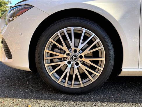 Used 2025 Mercedes-Benz CLA 250 4MATIC image 8