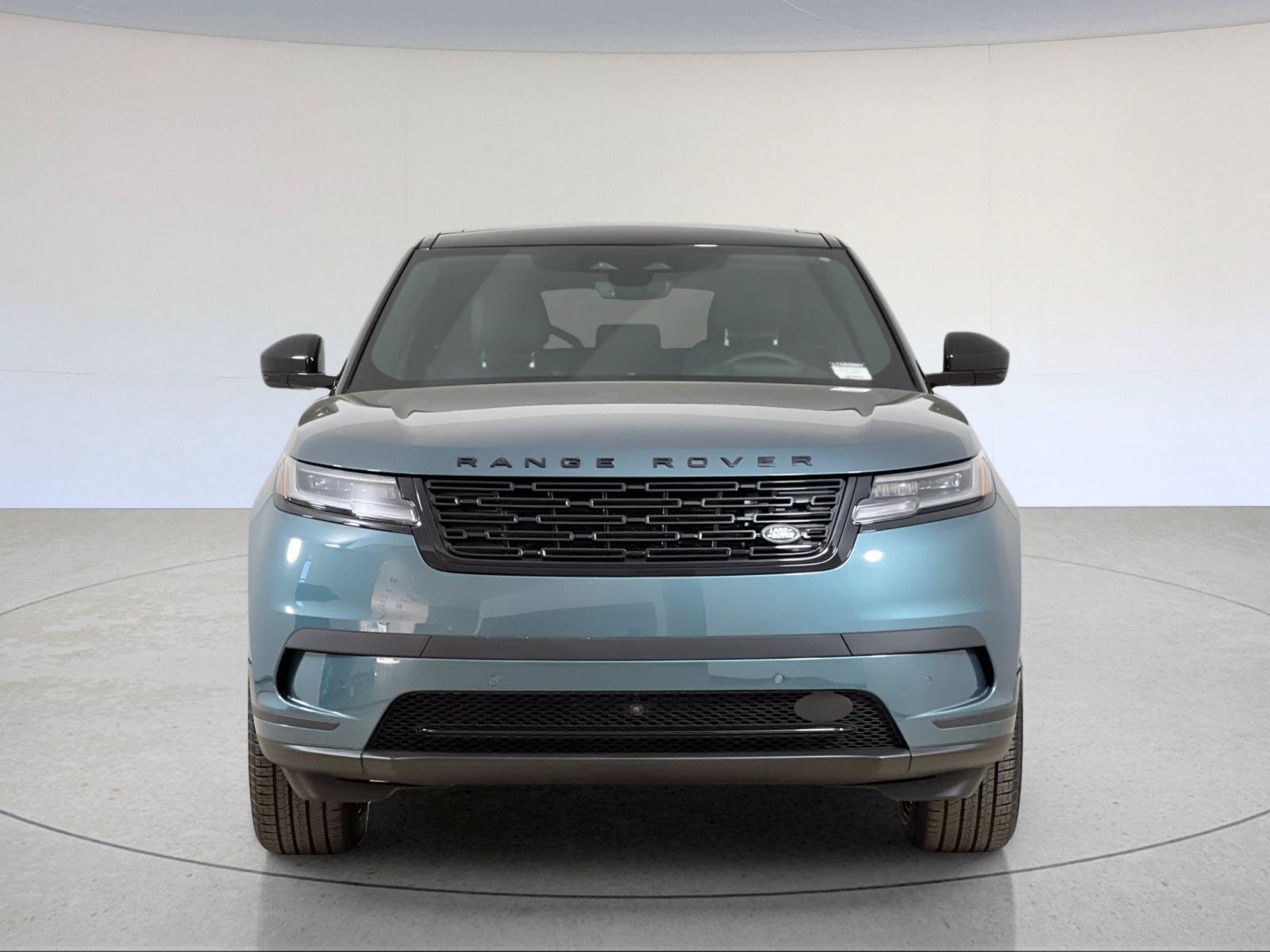 New 2026 Land Rover Range Rover Velar S AWD/4WD image 9